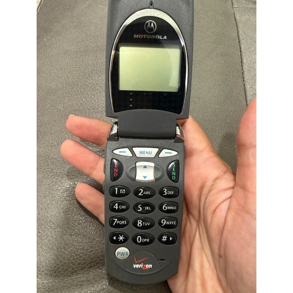 Motorola v60c flip